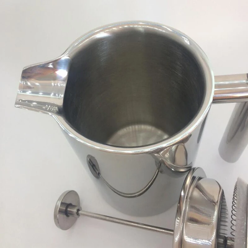 Cafetière à piston isotherme à - Coffee Equipment For Camping avis et prix